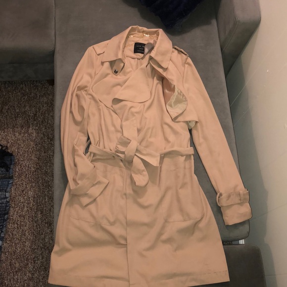 Beige overcoat - Picture 2 of 5